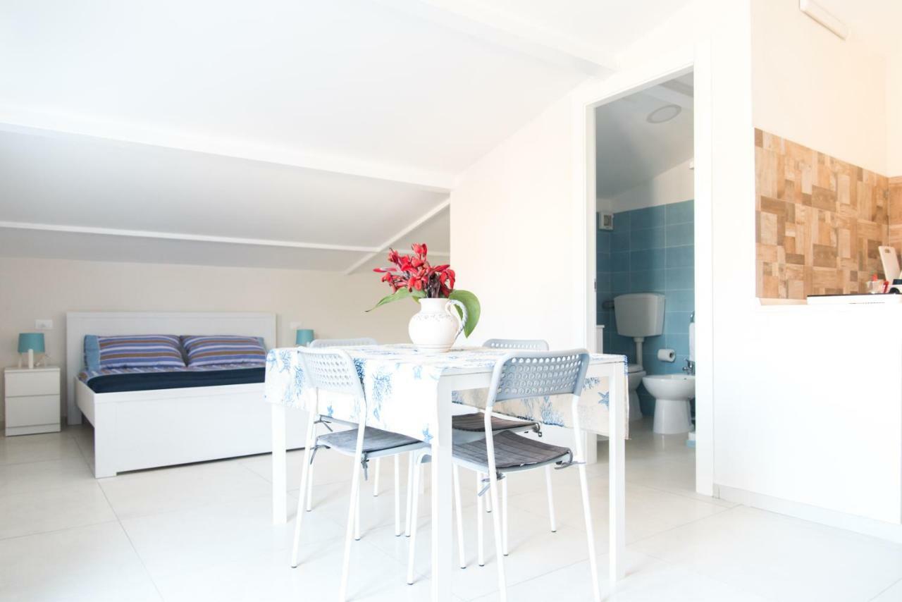 Casa Vacanze Albora بونتا سيكا المظهر الخارجي الصورة