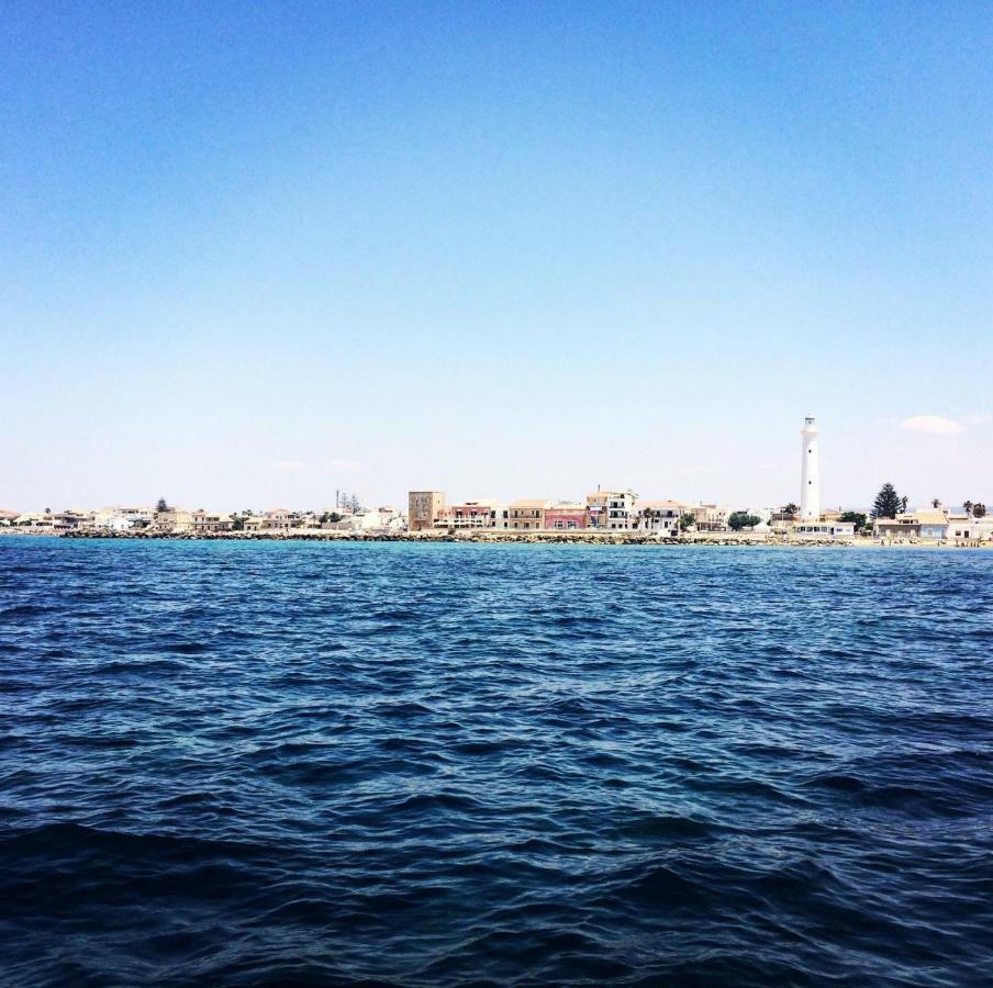 Casa Vacanze Albora بونتا سيكا المظهر الخارجي الصورة